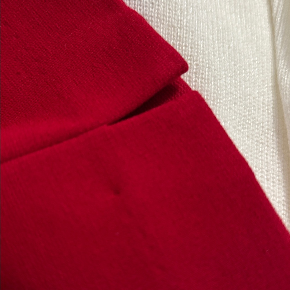 Chicos Red Pants - Picture 4 of 5